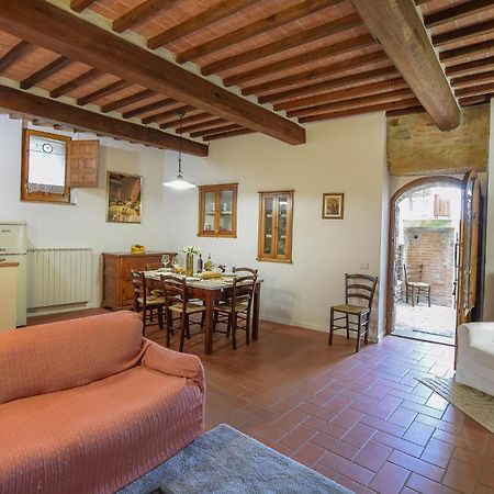 Cozy Apartment In Monticchiello With Wi-Fi Exterior photo