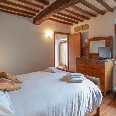 Cozy Apartment In Monticchiello With Wi-Fi Exterior photo