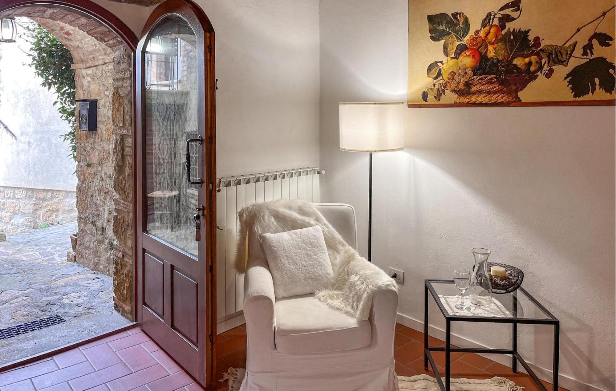 Cozy Apartment In Monticchiello With Wi-Fi Exterior photo